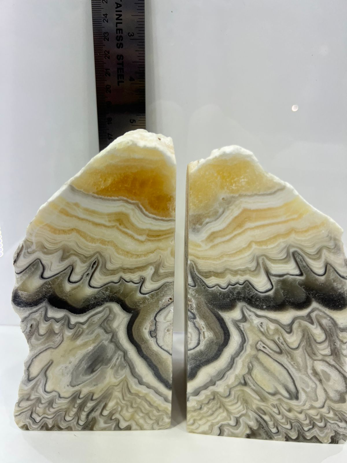 Portalibros Decorativo de Onix.